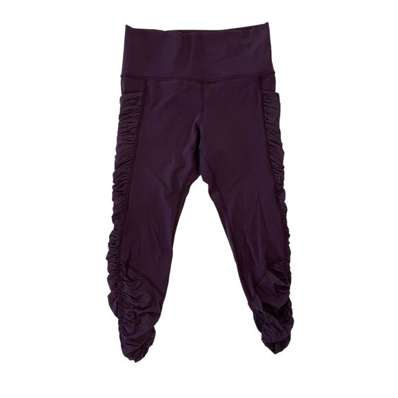 Athleta Capris Medium Petite Purple Cropped Stretch Workout Athleisure - Picture 1 of 8